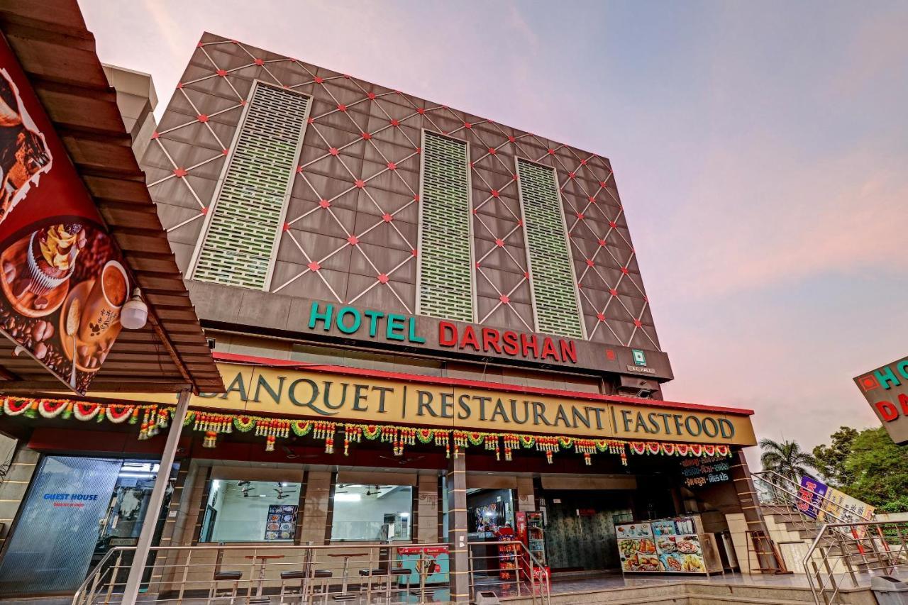 Oyo 82461 Hotel Darshan Banquet And Rooms Surat Exterior photo